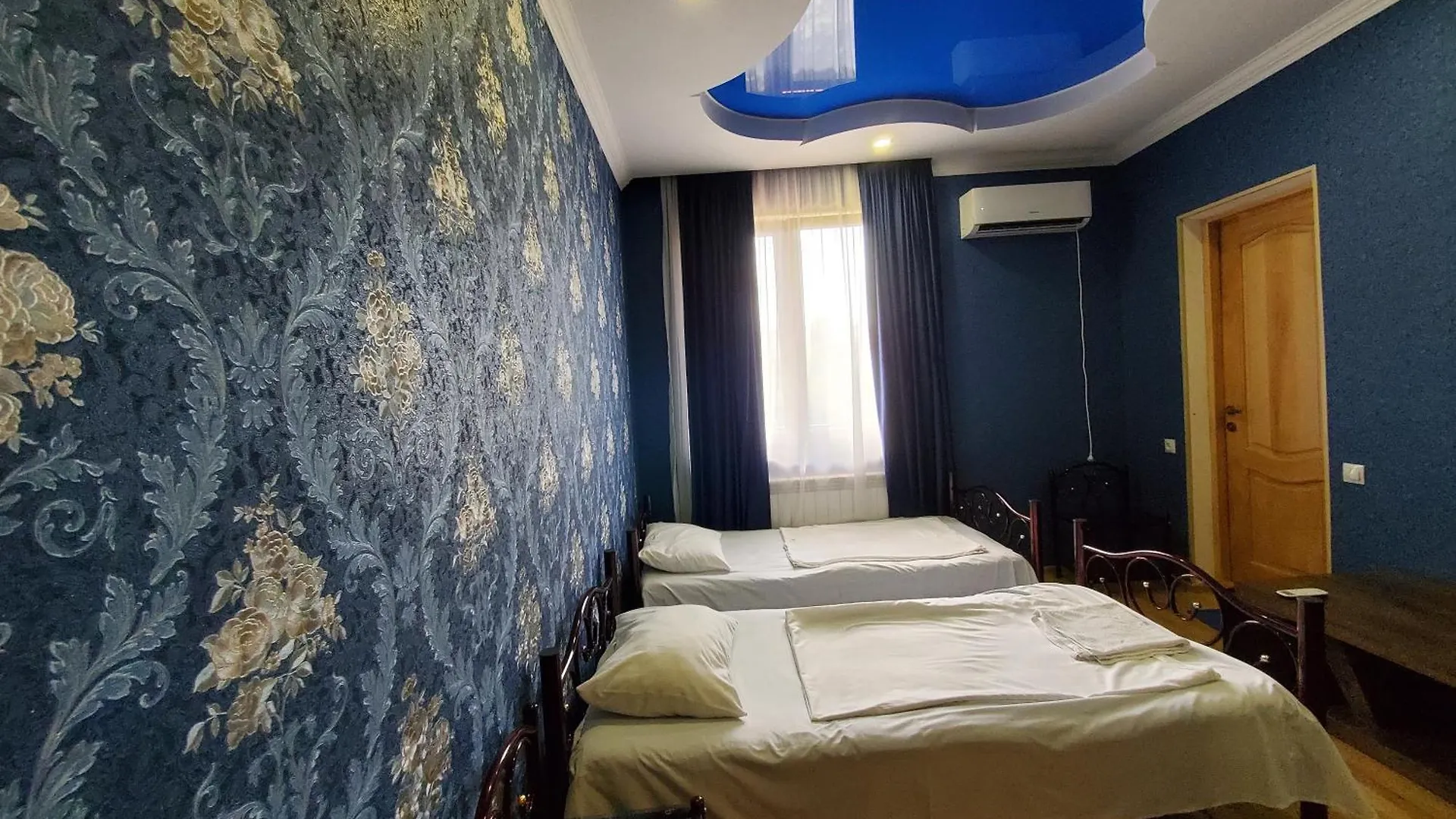 West Hotel Тбилиси