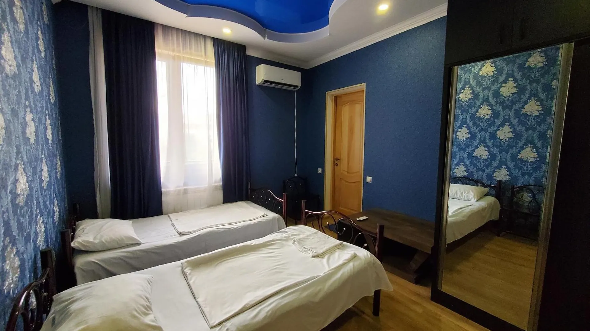 West Hotel Тбилиси